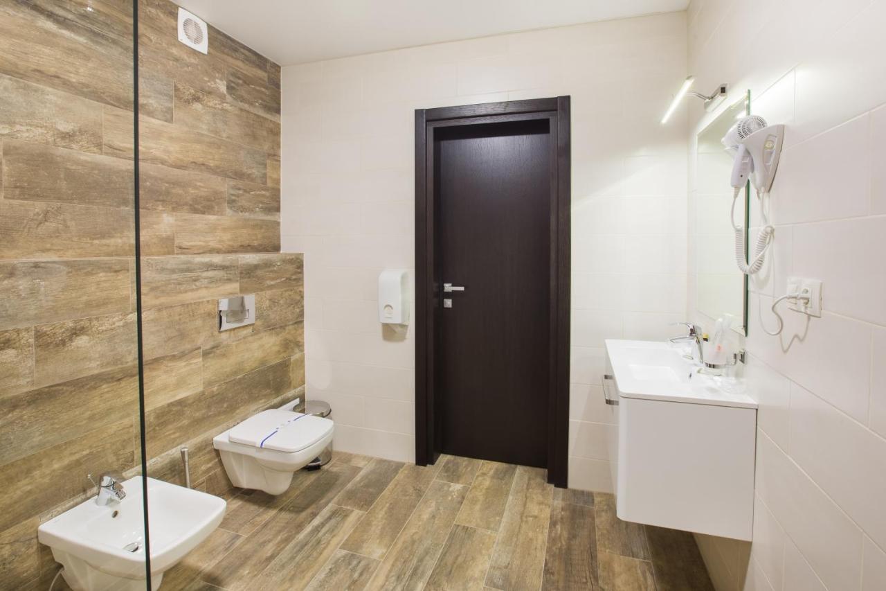 Girski Hotel&Spa Буковел Екстериор снимка